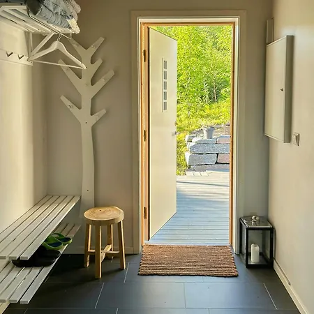 Holiday home With Views Over Straumsundet Oygarden